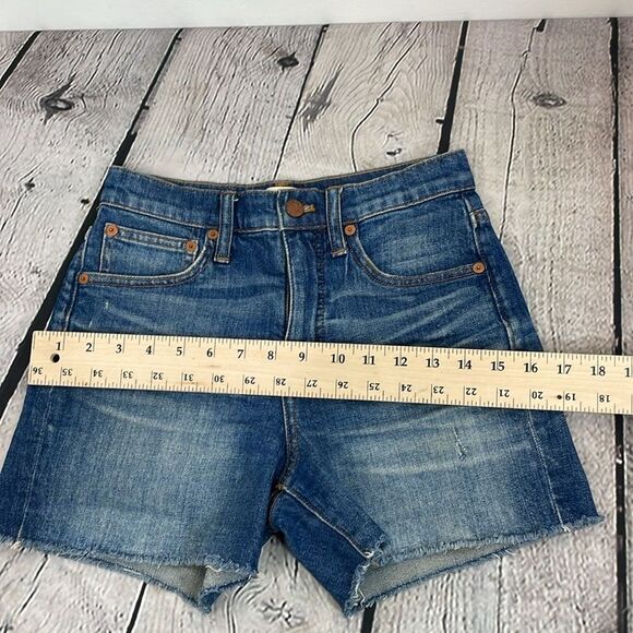 Madewell Classic Blue Denim Shorts with raw hem size 23 - Picture 8 of 11